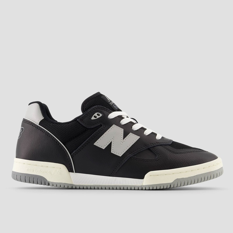 New Balance Tom Knox 600 Skate Shoes Black / Rain Cloud UK6