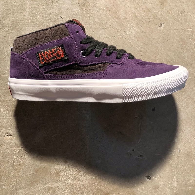 Vans – Skate Half Cab – Crocodile Grape 8