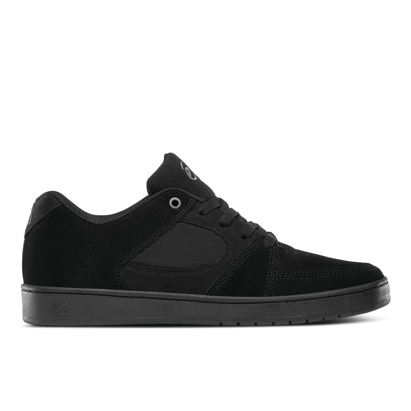 eS Accel Slim – Black / Black / Black UK 6