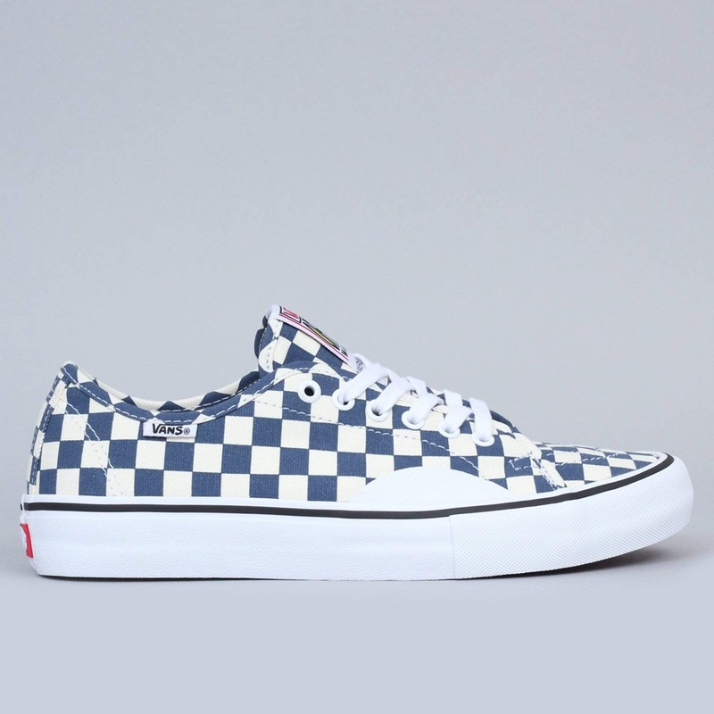 Vans AV Classic Pro Shoes (Checkerboard) Dark Denim UK7