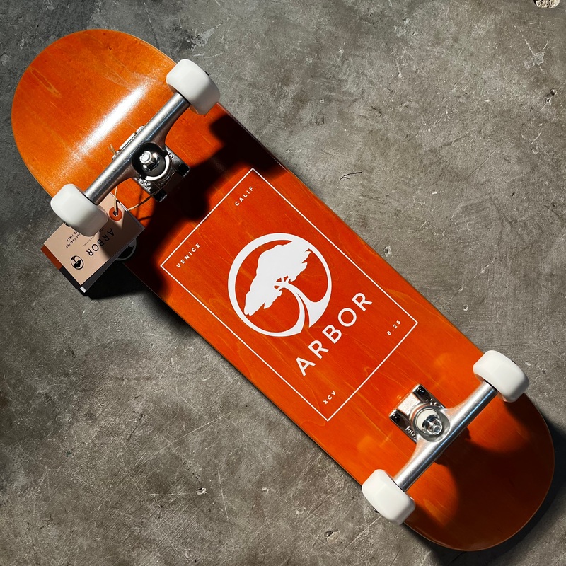 Arbor Skateboards – Street Complete – Logo Orange 8.25″
