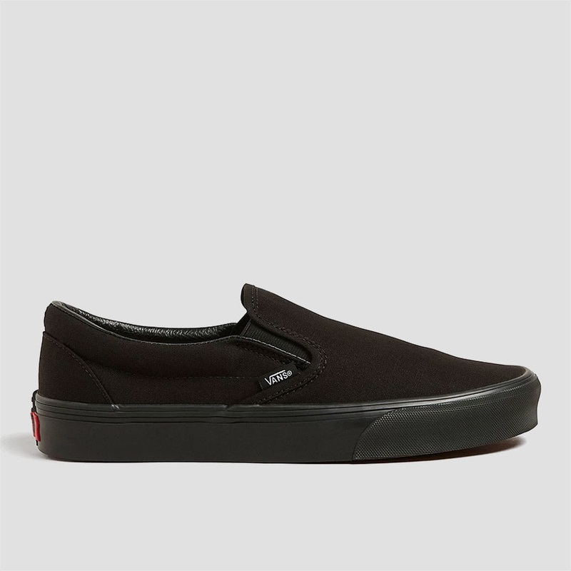 Vans Classic Slip-On Skate Shoes Black Black UK5