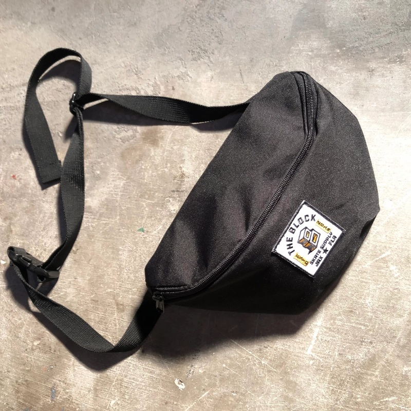 Block – Roots Logo Hip Bag – Black