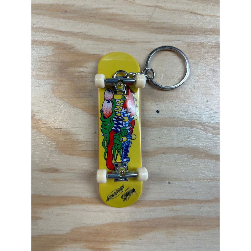 Slasher Fingerboard Key Chain Yellow Santa Cruz