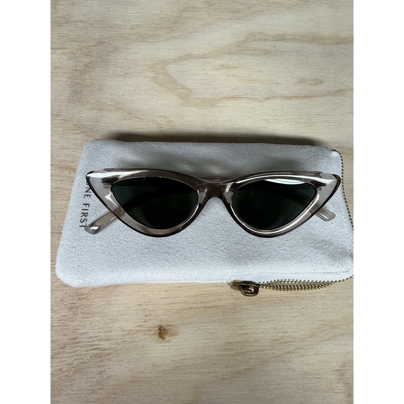 Felina Champagne/ G15