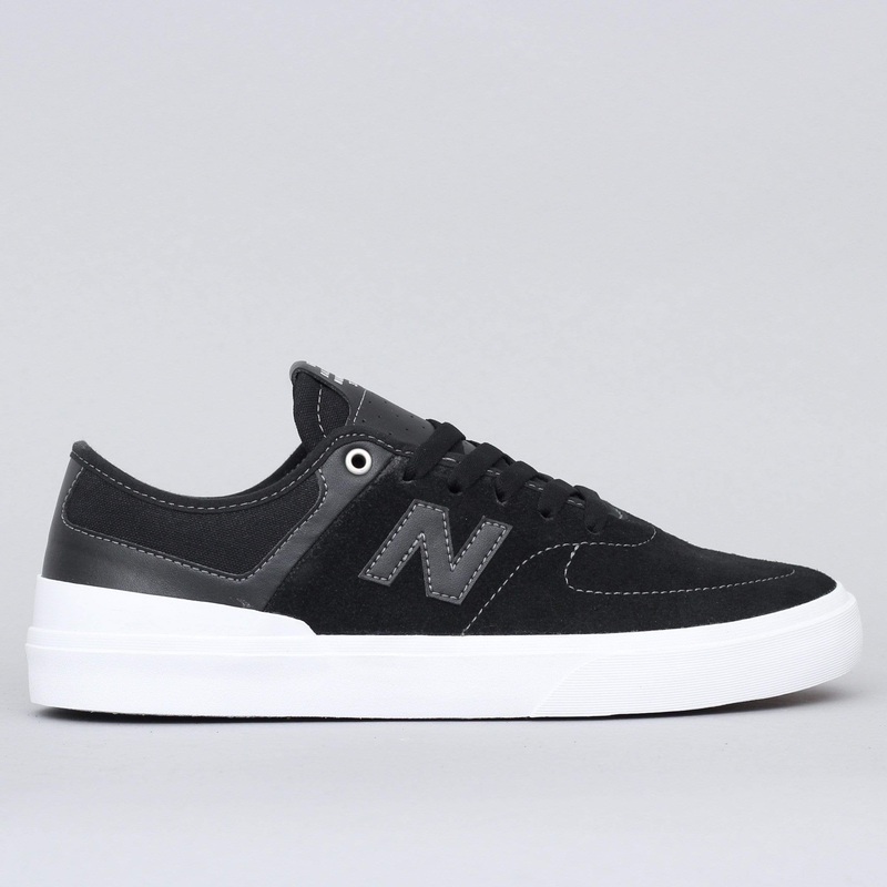 New Balance 379 Shoes Black / White UK7