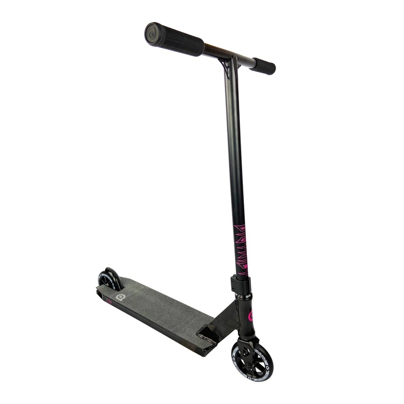 District Titan Complete Scooter – Black