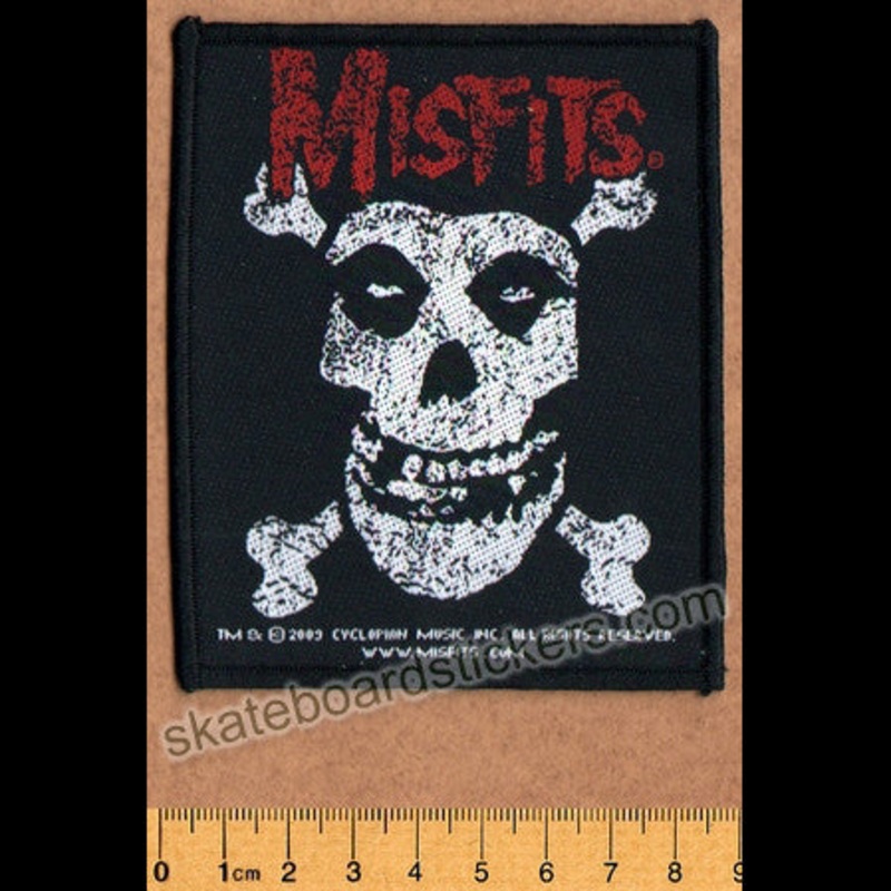 Misfits Sew-on Music Patch: Cross Bones