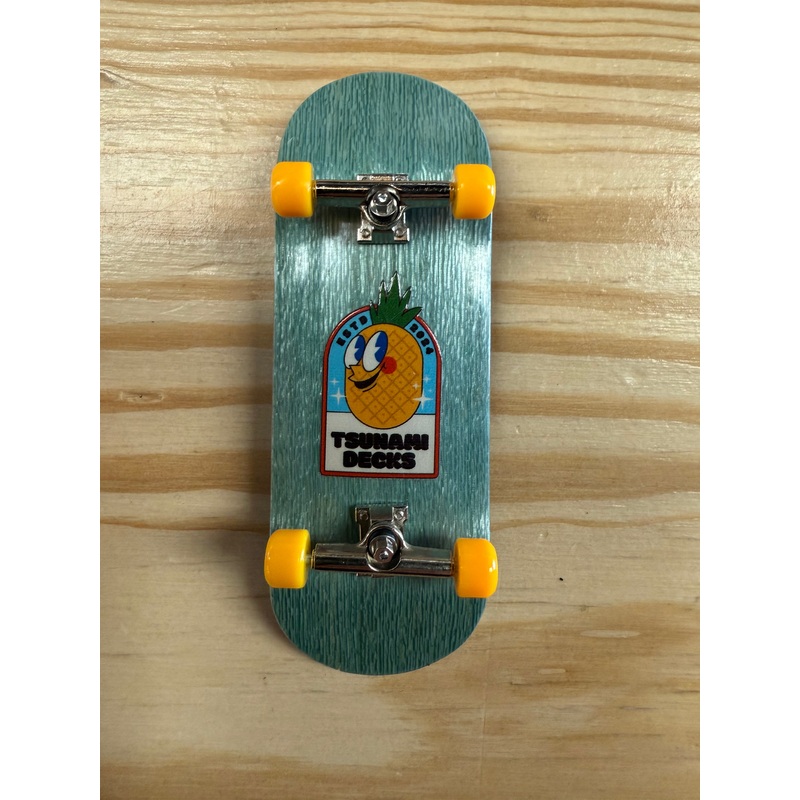 Tsunami Fingerboard Complete Green / Orange