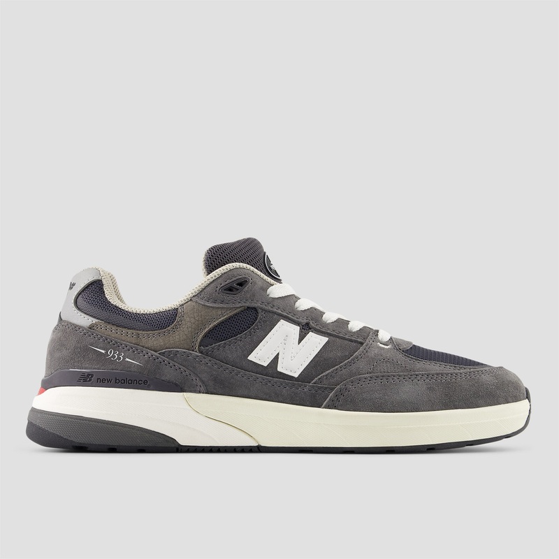 New Balance Andrew Reynolds 933 Skate Shoes Dark Grey UK6