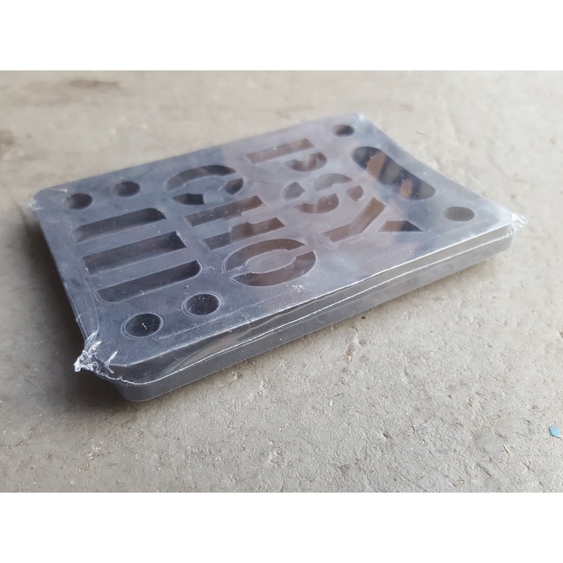 Riser Pads Psycho Risers – 1/8″ BLACK