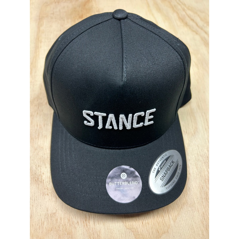 ICON SNAPBACK HAT – BLACKWHITE