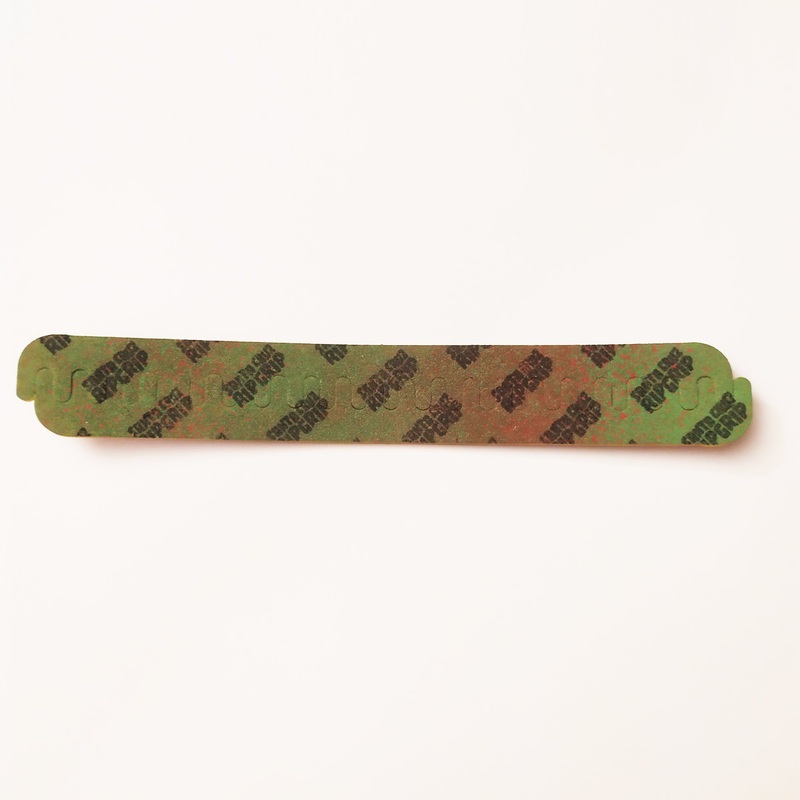 Santa Cruz Skateboards Old School 80s Skateboard “Rip Grip”