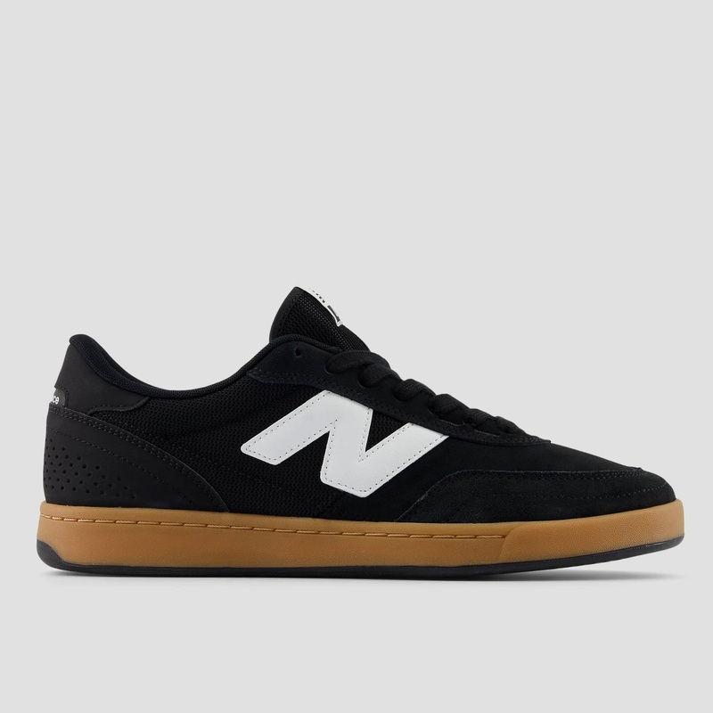 New Balance 440 V2 Skate Shoes Black / White / Gum UK6