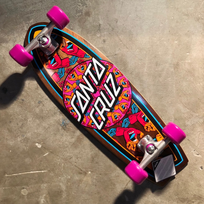 Santa Cruz – Mandala Hand Shark Cruzer Complete – 8.8″