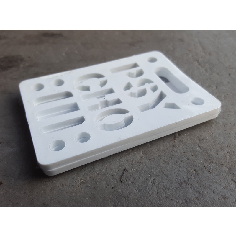 Riser Pads Psycho Risers – 1/8″ WHITE