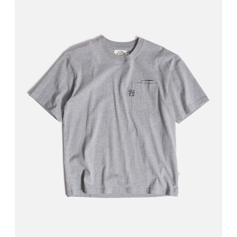 Victoria Double Pocket Logo T-Shirt